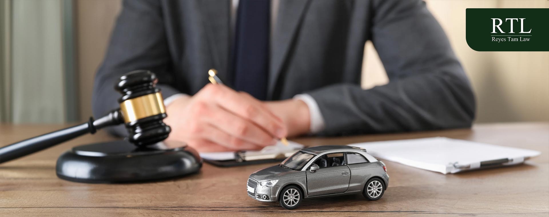 Top Benefits of Hiring a Car Accident Lawyer For a Claim In Ontario